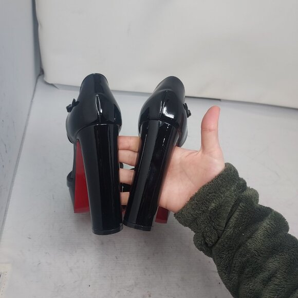 Christian Louboutin Black Sandaloo Patent Platform Sandal - Picture 6 of 13